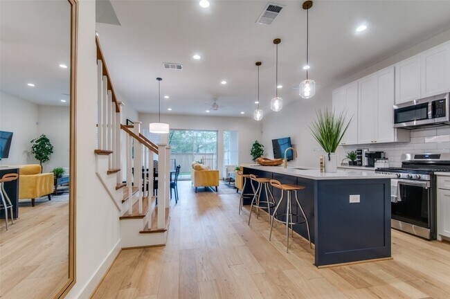 Foto del edificio - 1007 Mt Auburn Ave