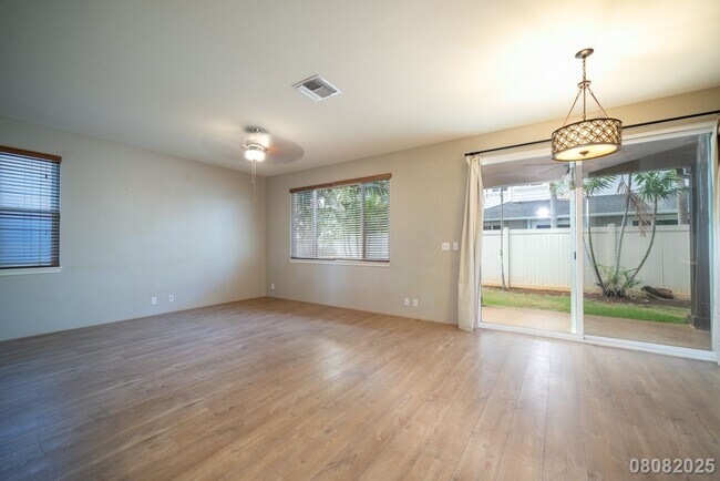 Building Photo - $4700.00 | 4BD/3BA Single Family Home In S...