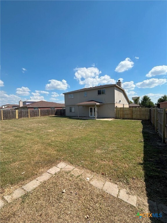 Foto del edificio - 4209 Rainlily St