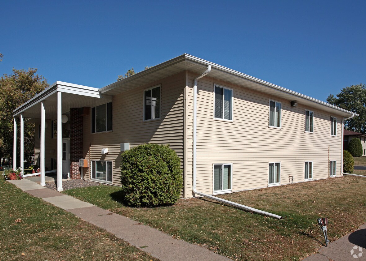 Foto principal - 1405 2nd Ave S