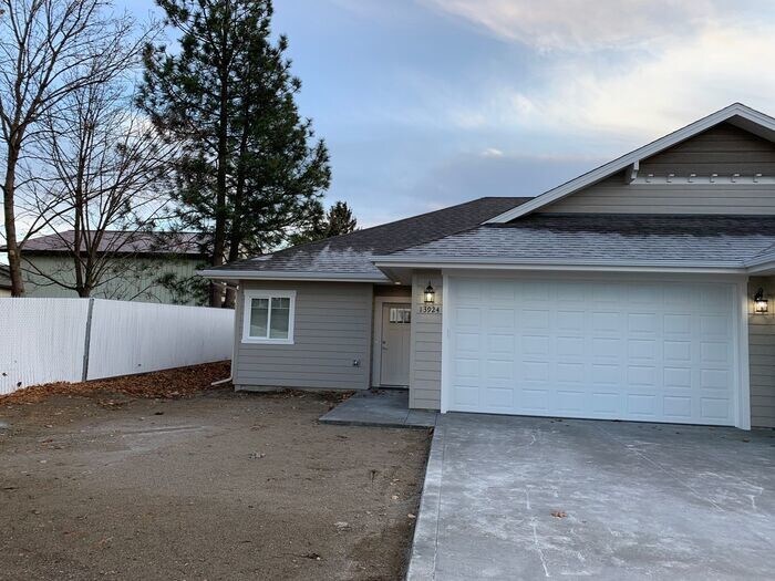 Primary Photo - Brand New Duplex in Spokane Valley!