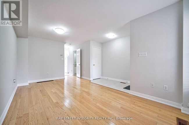 Building Photo - 75 Selkirk Dr