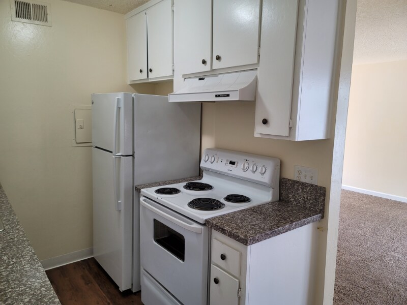 2515 H St Unit 16, Sacramento, CA 95816 Condo for Rent in Sacramento