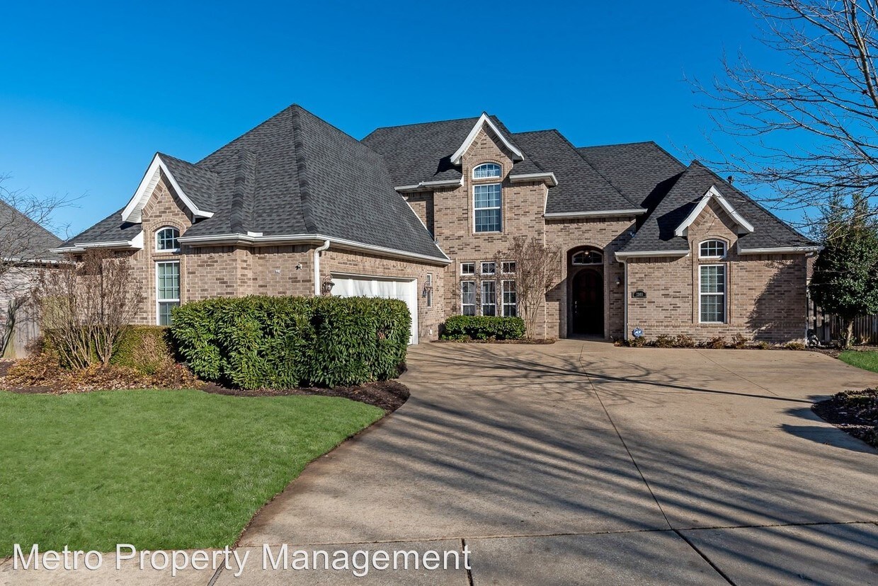 Primary Photo - 4 br, 3 bath House - 2303 The Peaks Blvd