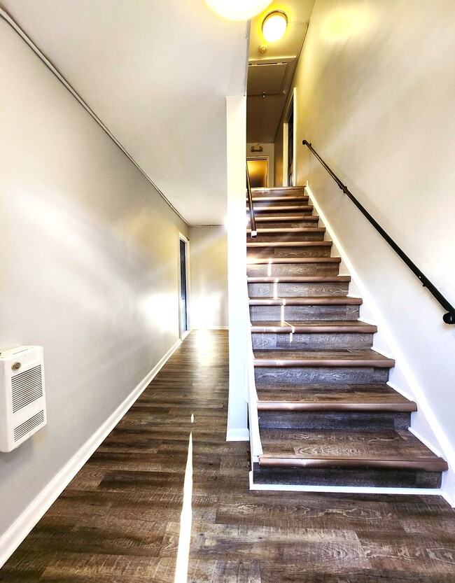 Building Photo - 16885 LahserApt A1-A1