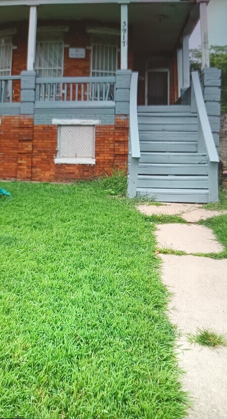 Foto del edificio - 3917 Park Heights Ave