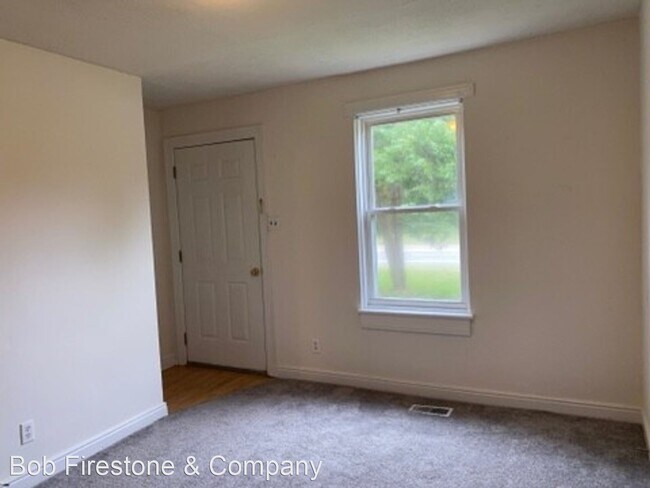 Building Photo - 3 br, 1 bath House - Cogbill Rd. 5329