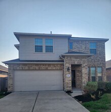 Building Photo - 8119 Bellwick Bay Ct
