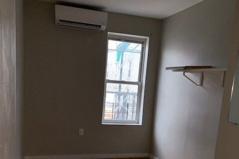 Foto del edificio - 1363 41st St