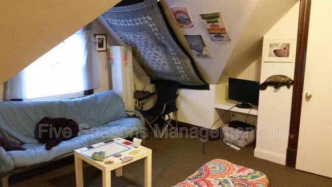 Photo - 134 Buell St Apartment