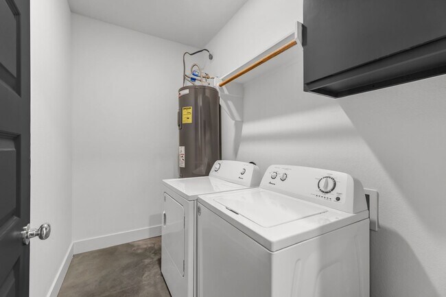 Building Photo - 3013 Alpha Wolf Ct