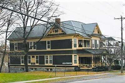 Foto del edificio - 14 Seminary St