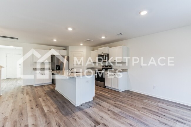 Foto del edificio - 7334 Wilburton Ln