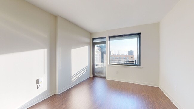 Interior Photo - Eleven55 Ripley