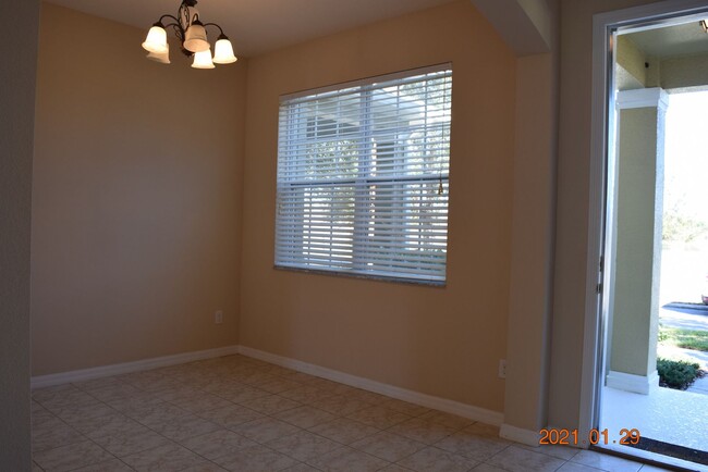 Foto del edificio - Townhome at Water's Edge in Lake Nona