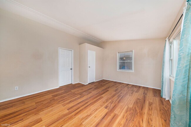 Building Photo - 3 br, 1 bath House - 2517 Sonora St