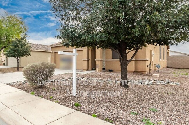Building Photo - 7419 W Glass Ln