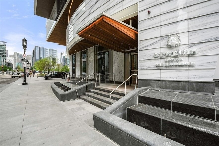 Photo - 150 Seaport Boulevard Unit 9B