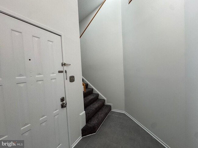 Foto del edificio - 1898 Villaridge Dr