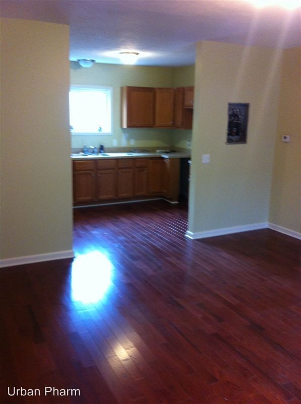 Foto del edificio - 116 Caledonia St NE