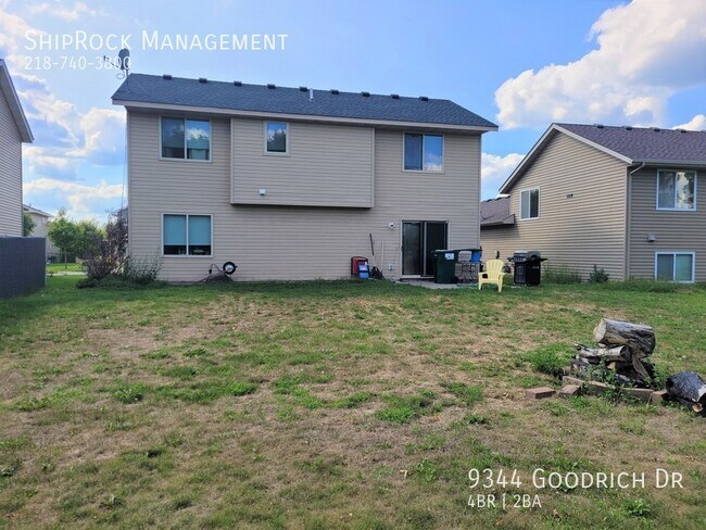 Building Photo - 9344 Goodrich Dr