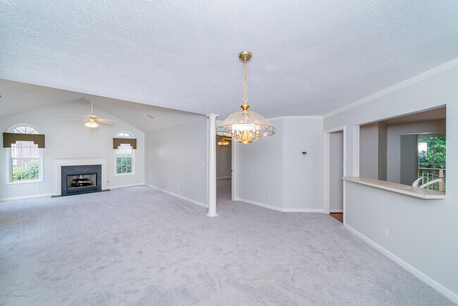 Foto del edificio - 10805 Glenway Pl