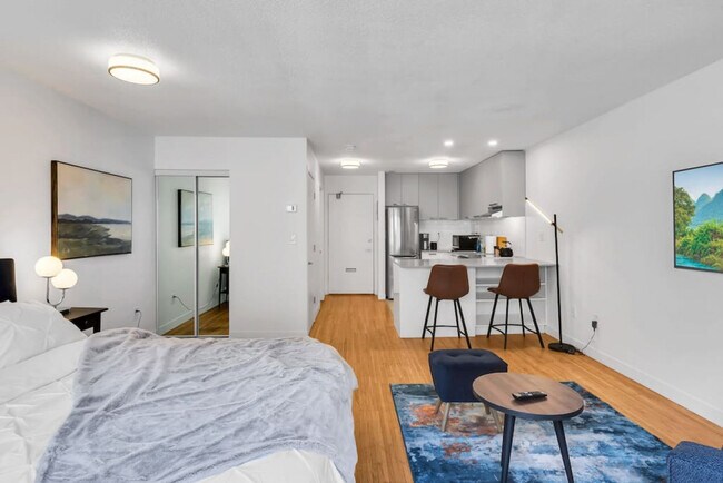 Photo du bâtiment - 1550 W 11th Ave