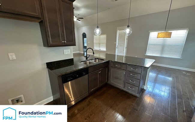 Building Photo - 4321 Wethersby Dr