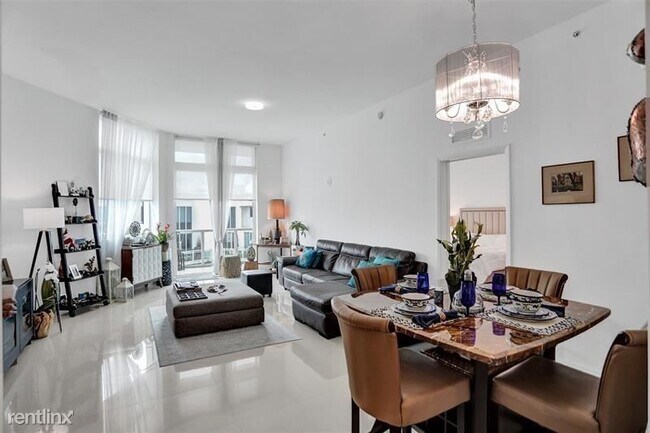 Foto del edificio - 2 br, 2 bath Condo - 3030 NE 188th St Apt 706