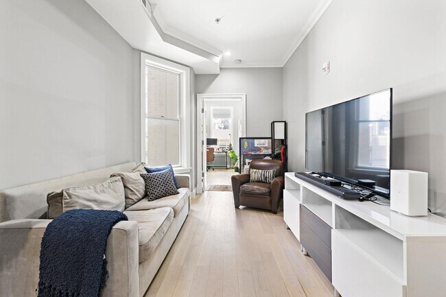 Foto del edificio - 313 Washington St
