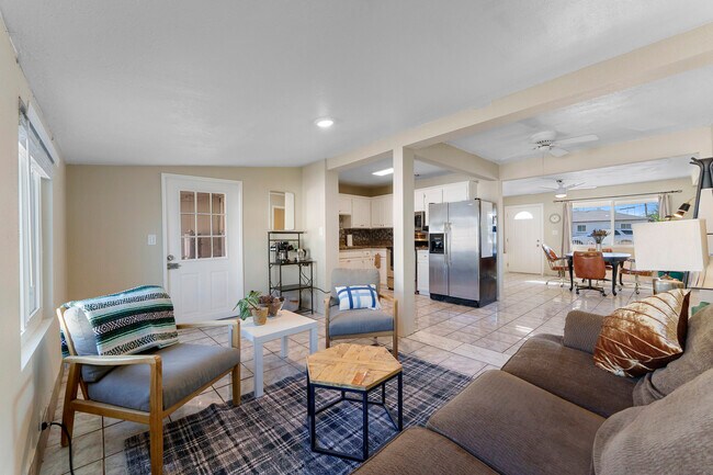 Foto del edificio - 2614 W Greenway Rd