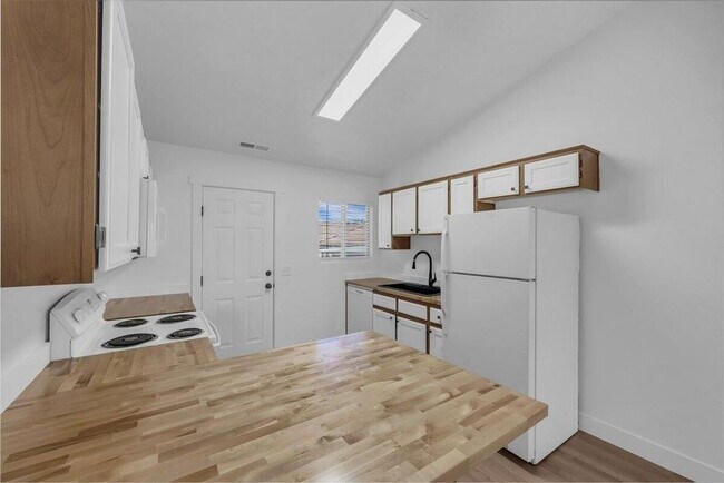 Foto del edificio - Remodeled La Venita Condo!