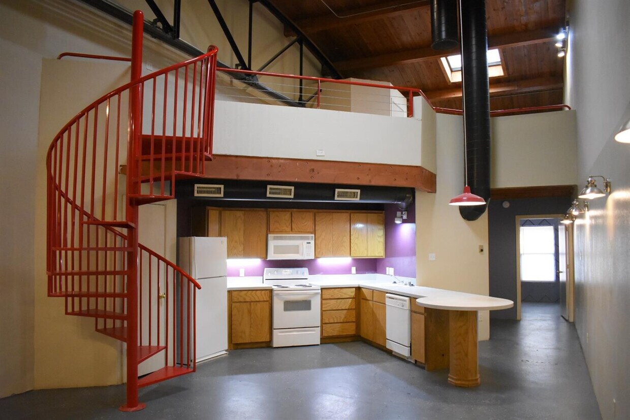 Foto principal - 1401 Avenue J