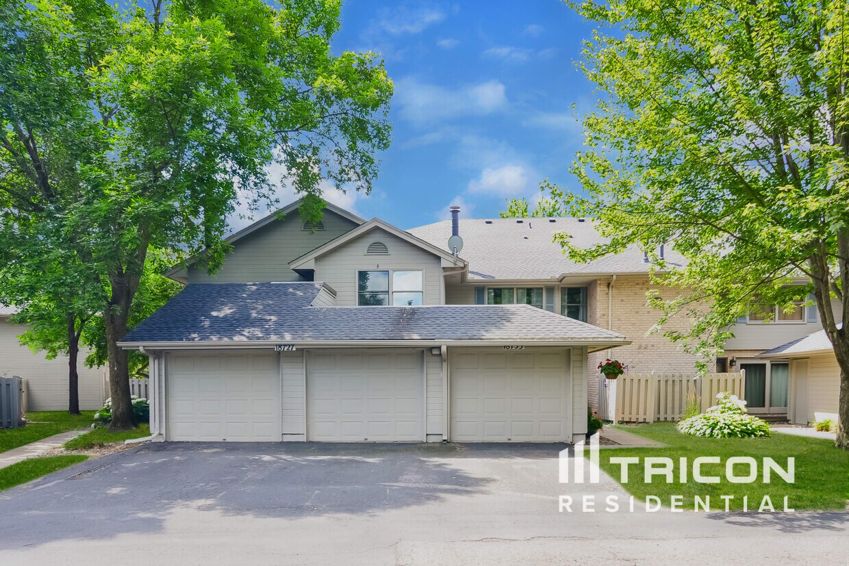 Foto principal - 18727 Clear View Terrace