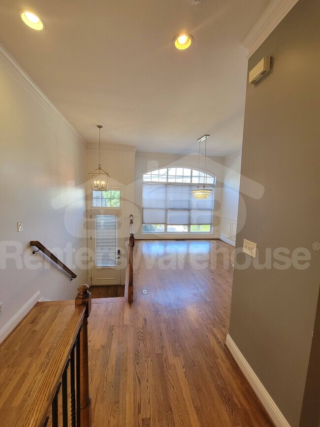 Building Photo - 2671 Rivers Edge Dr NE