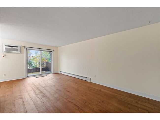 Foto del edificio - 3540 Hennepin Ave