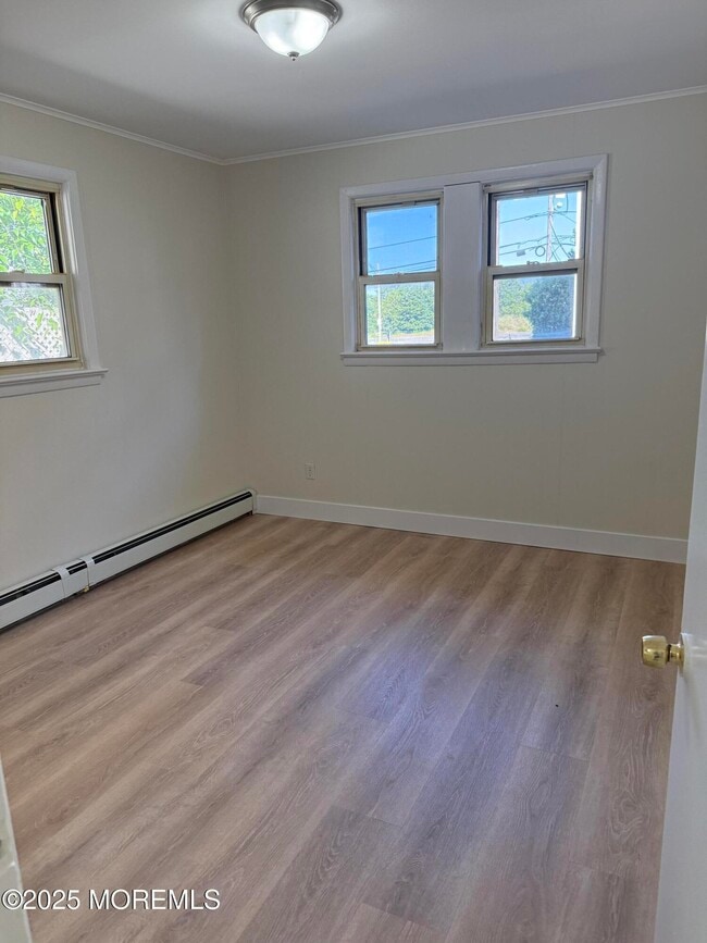Building Photo - 103 Seabreeze Way