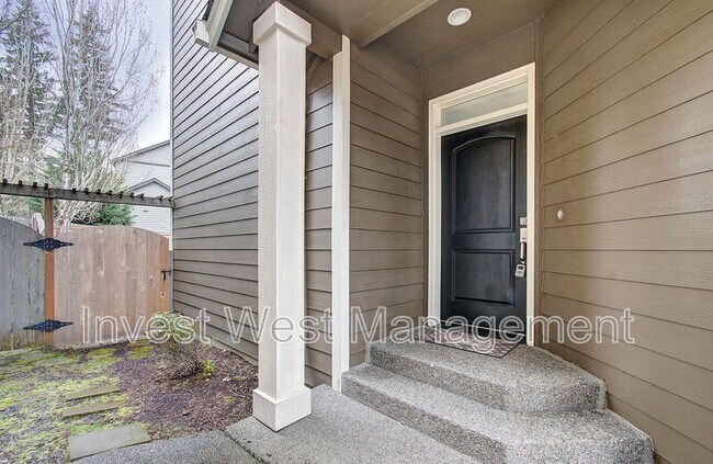Building Photo - 825 W U St