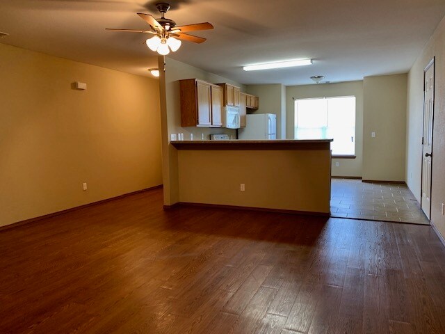 Foto del edificio - 4300 SW Broadstone Ave