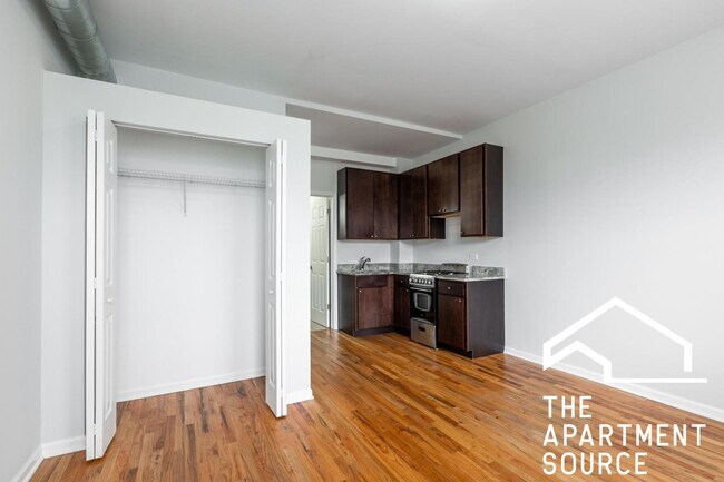 Foto del edificio - 7606 N Paulina St