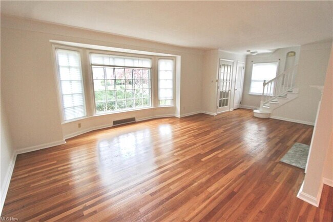 Foto del edificio - 4050 Silsby Rd