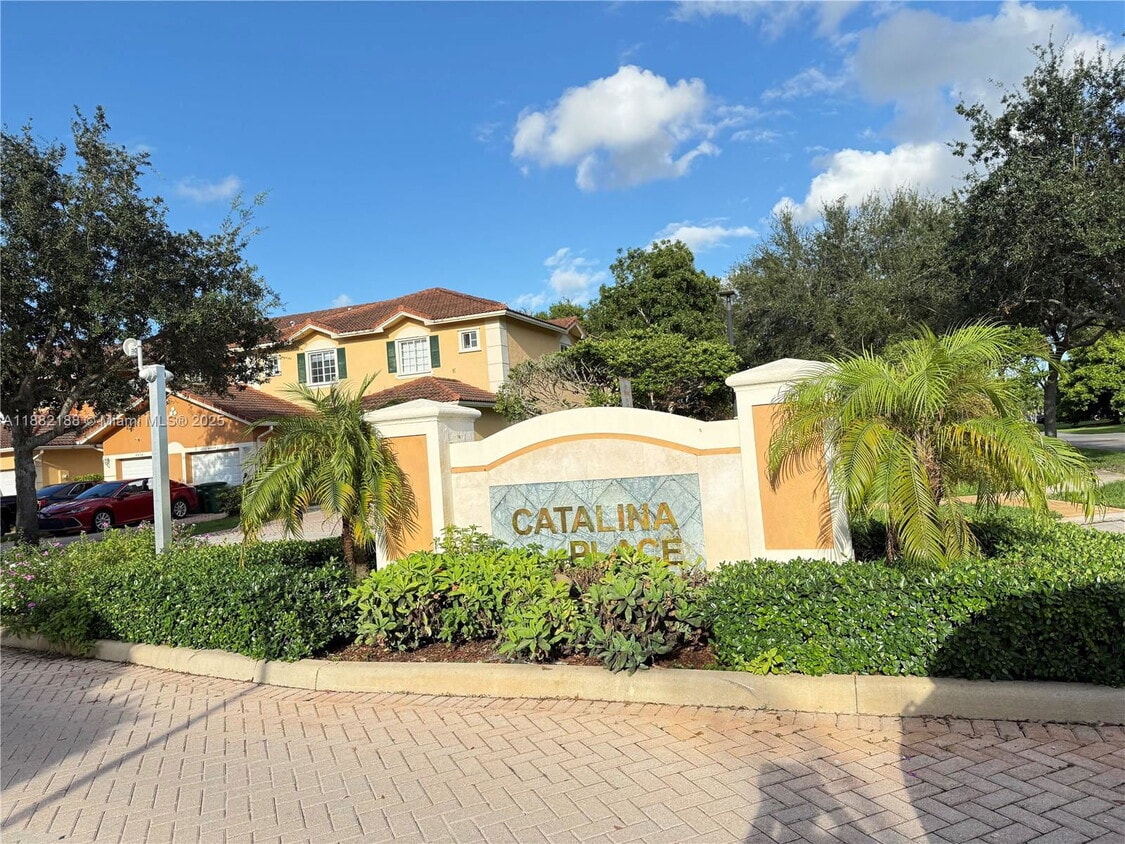 Photo - 6482 Catalina Lane Apt #6482, Tamarac, FL 33321 - 3 BR 2.5 BA townhouse