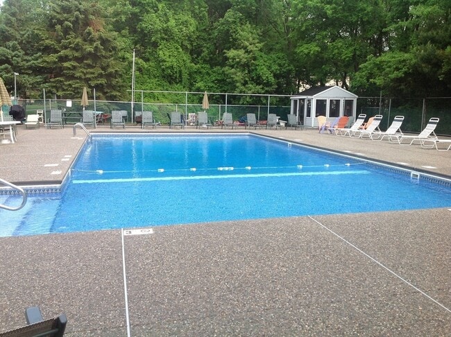 Foto del edificio - 55 Will Dr