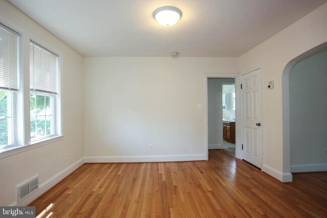 Foto del edificio - 3263 St Johns Ln