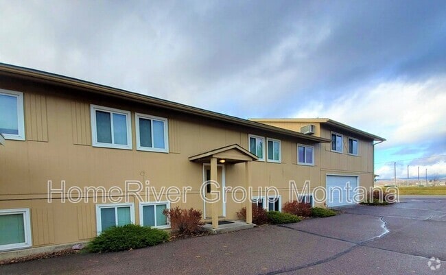 Building Photo - 911 Pattee Creek Dr