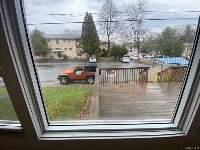 Foto del edificio - 24 Wood Ave