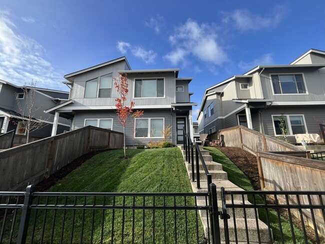 Foto del edificio - Gorgeous 3BR Home with Open Main Level & Large Primary Suite