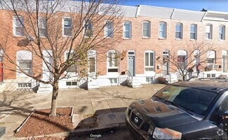 Building Photo - 325 S Newkirk St
