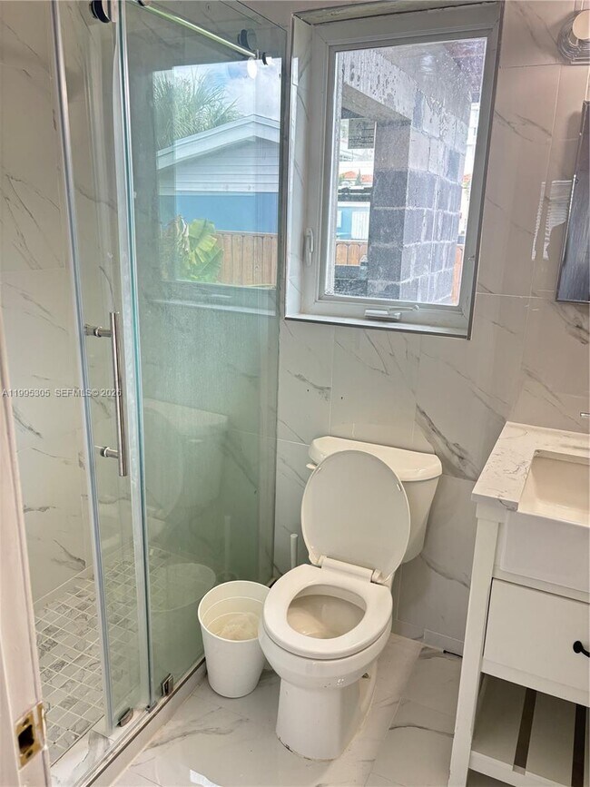 Foto del edificio - 2951 SW 23rd St