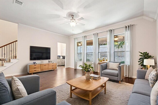 Foto del edificio - 2244 Hilltop Climb Dr